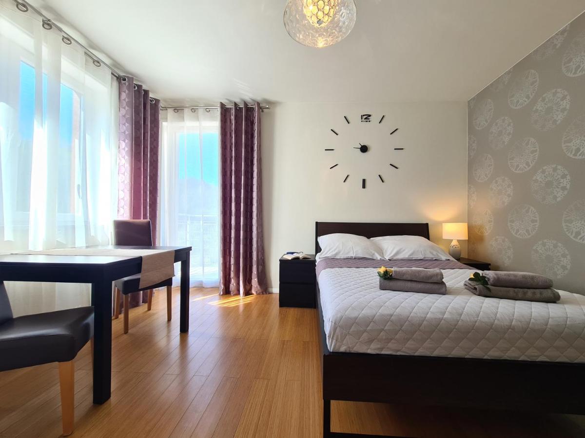 Lux Apartment Cosy โปลานิซา-สดรอยจ์ ภายนอก รูปภาพ